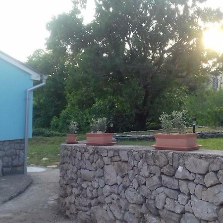 Holiday Home Nora**** Loznati Cres Exterior foto