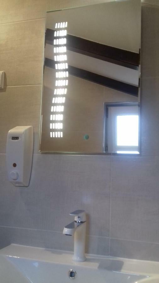 Holiday Home Nora**** Loznati Cres Exterior foto